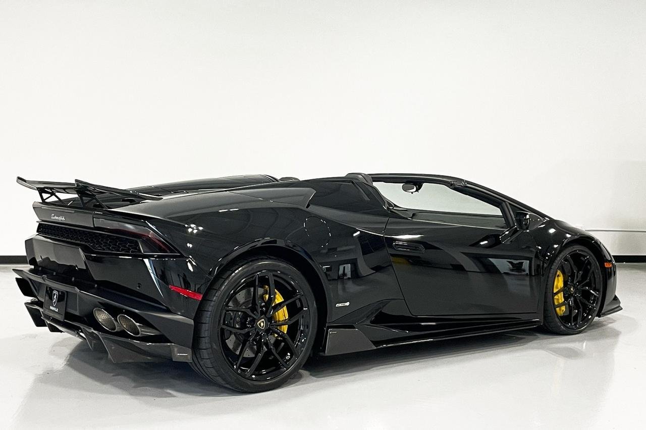 2017 Lamborghini Huracan LP 610-4 Spyder (9) – Copy