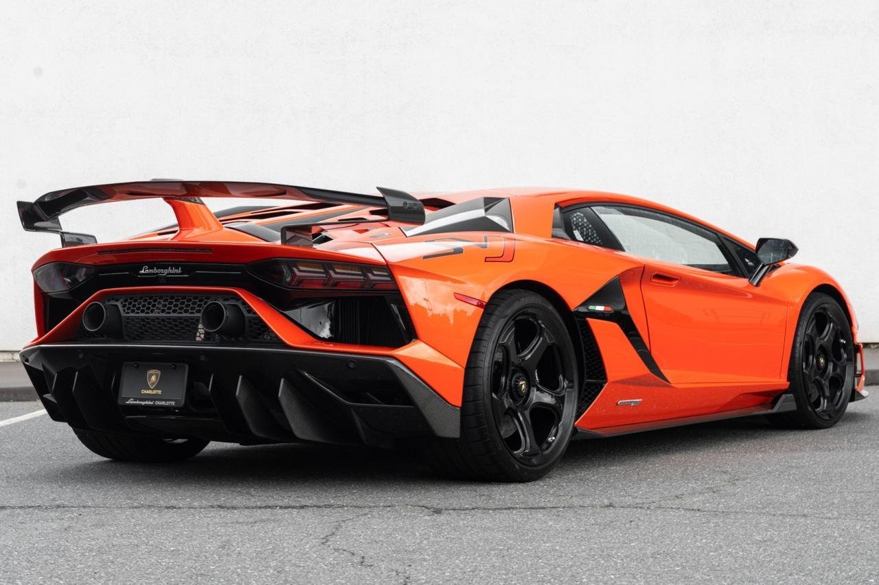 2020 Lamborghini Aventador SVJ For Sale (29)