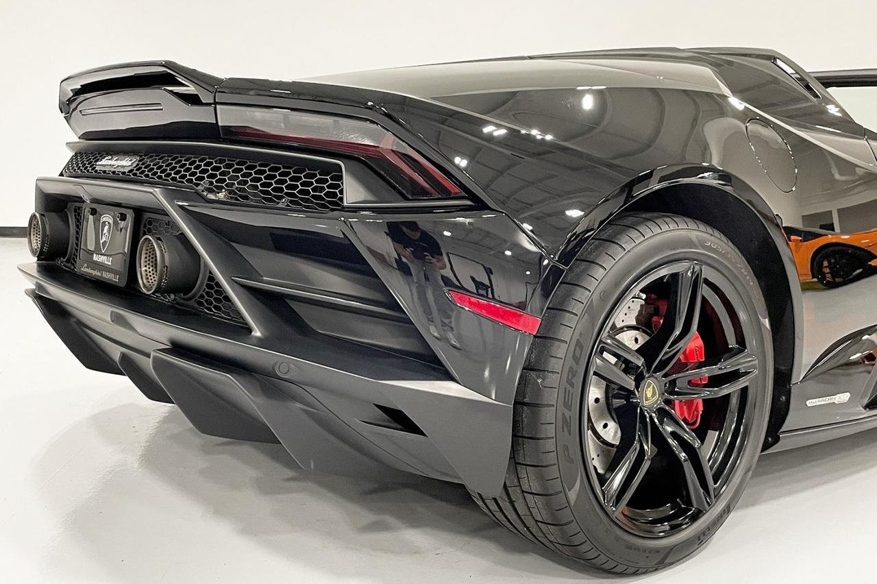 2020 Lamborghini Huracan EVO RWD Spyder (28)