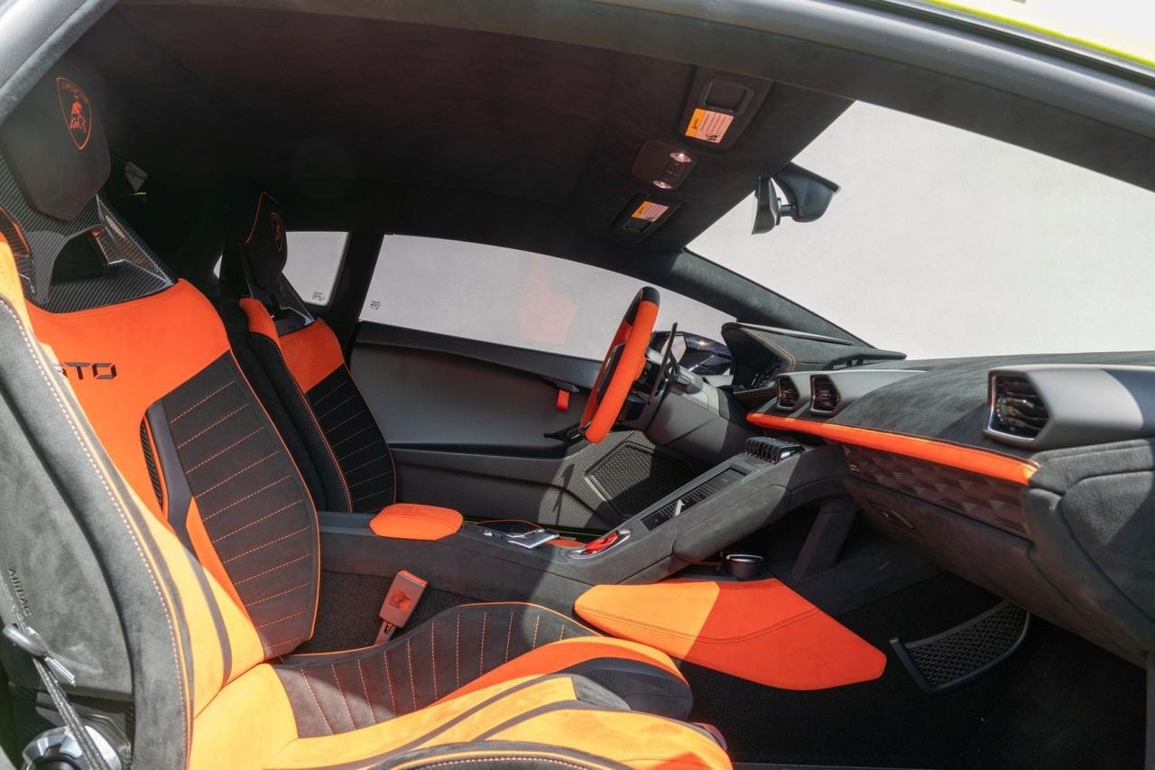 2022 Lamborghini Huracan STO (17)