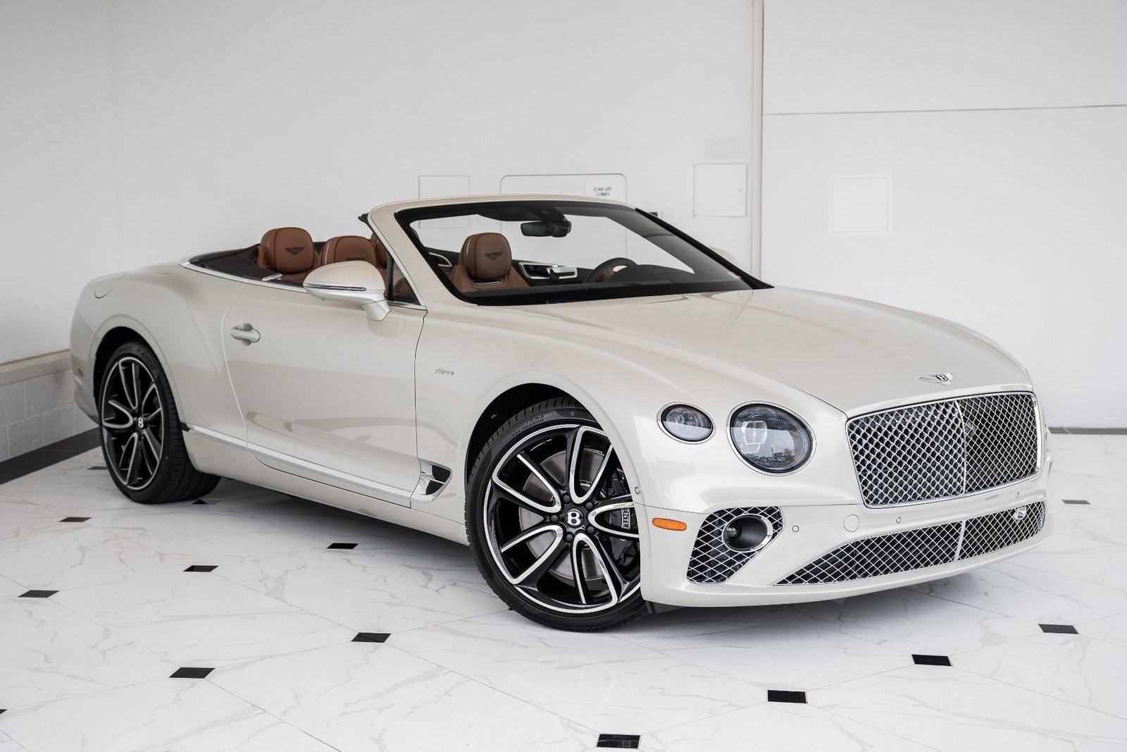 New-2023-Bentley-CONTINENTAL-GTC-AZURE-V8 (34)
