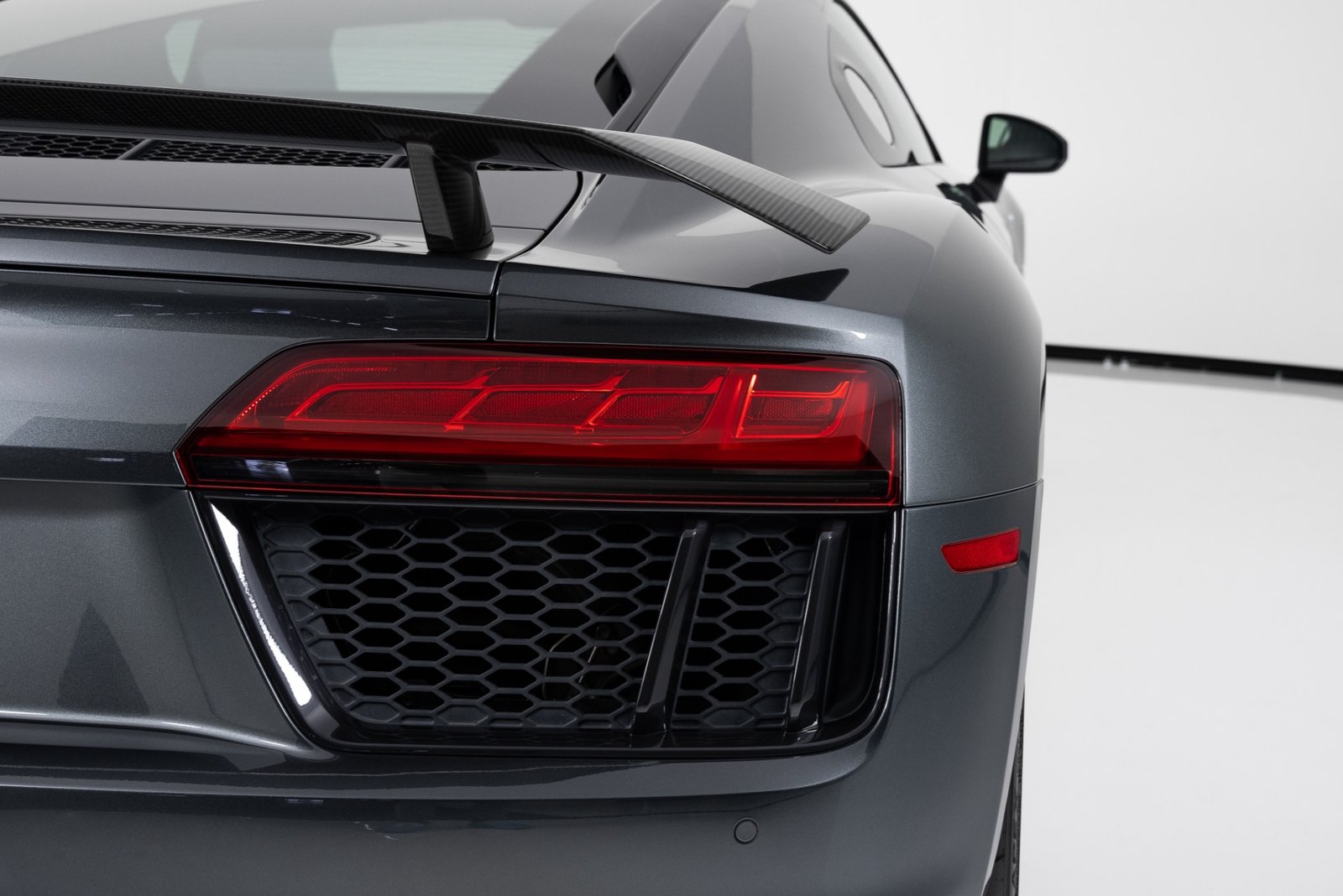 New 2017 AUDI R8 5.2 QUATTRO V10 PLUS (25)