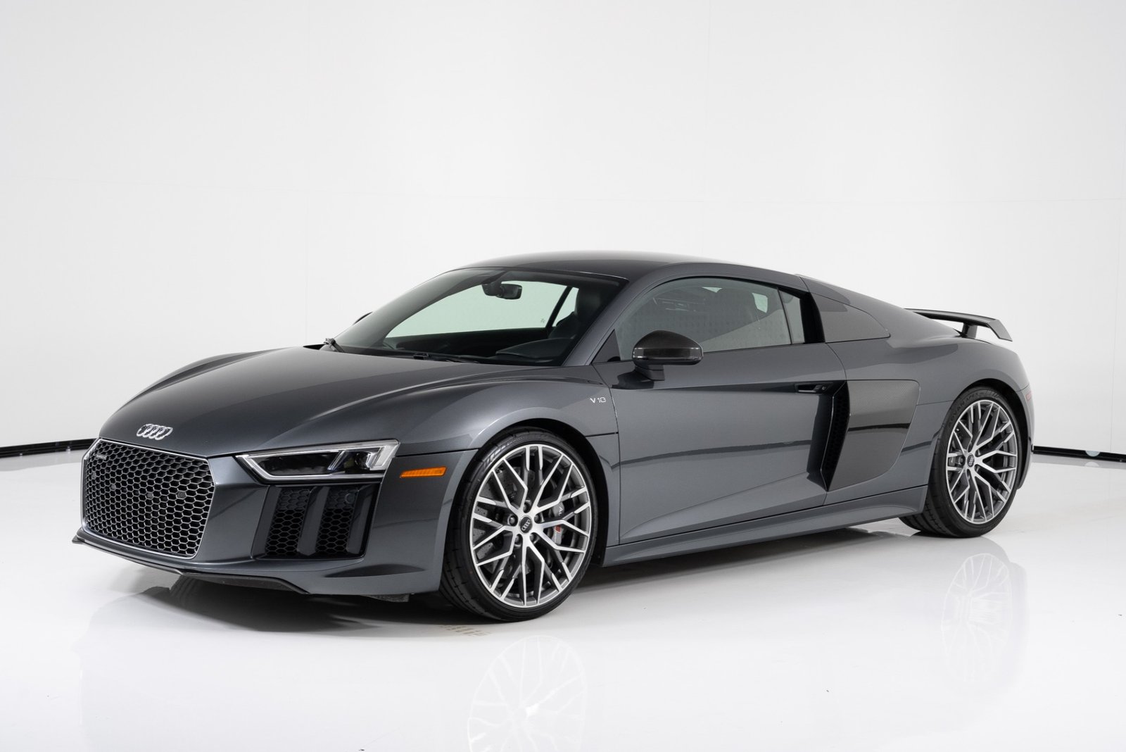 New 2017 AUDI R8 5.2 QUATTRO V10 PLUS (33)