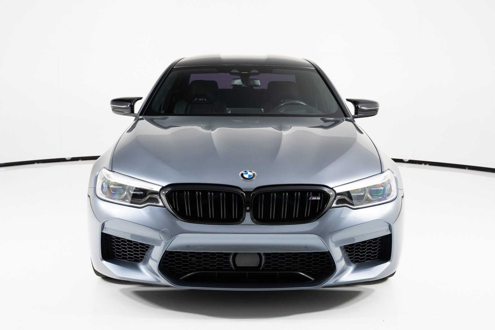 New 2019 BMW M5 COMPETITION (1)