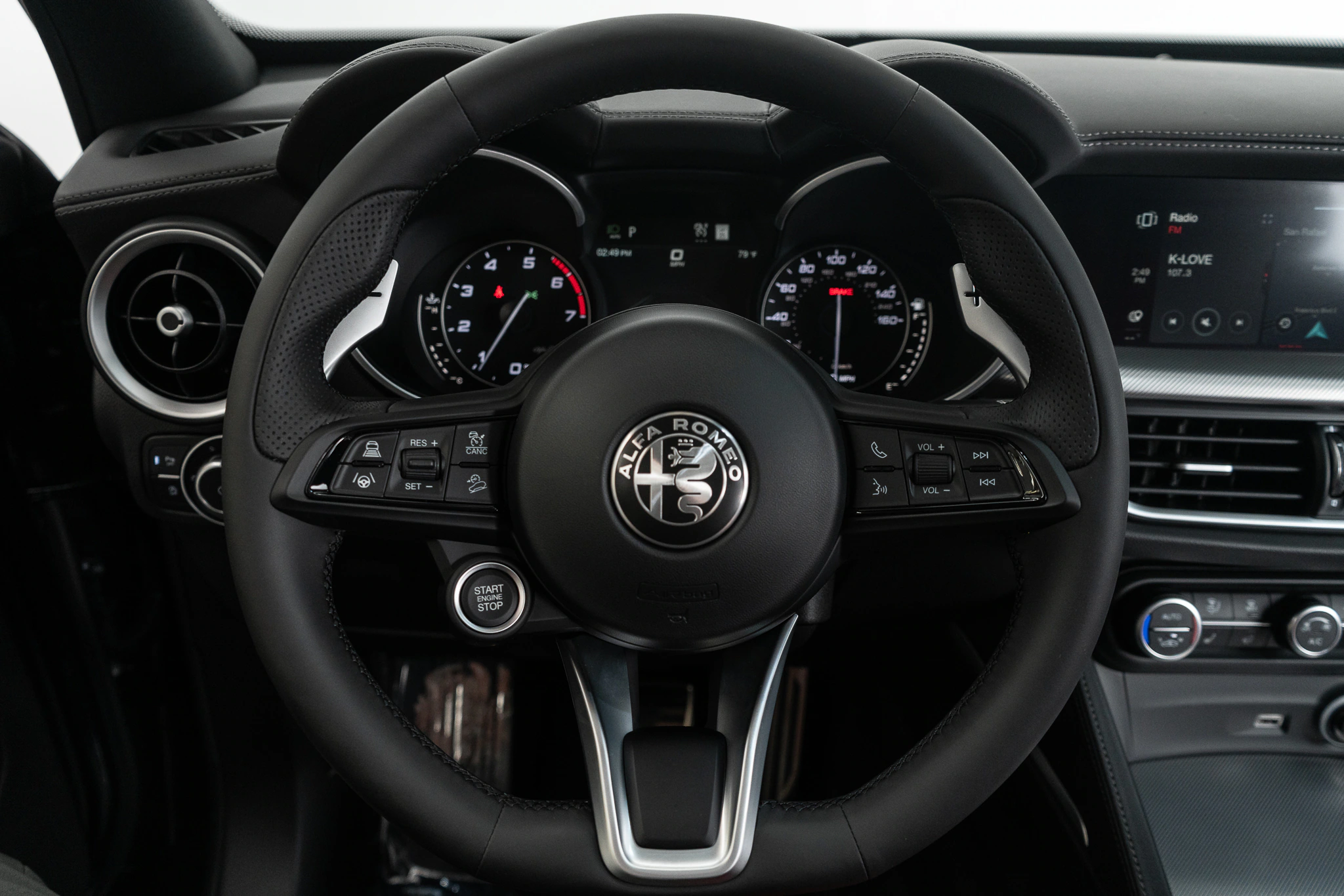 New 2022 Alfa Romeo Stelvio VELOCE AWD Sport Utility (8)