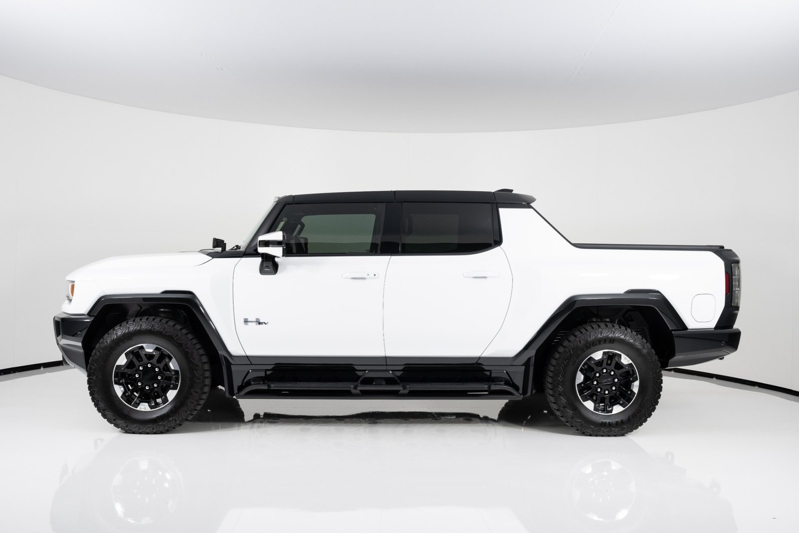 New 2022 GMC HUMMER EV EDITION 1 (32)