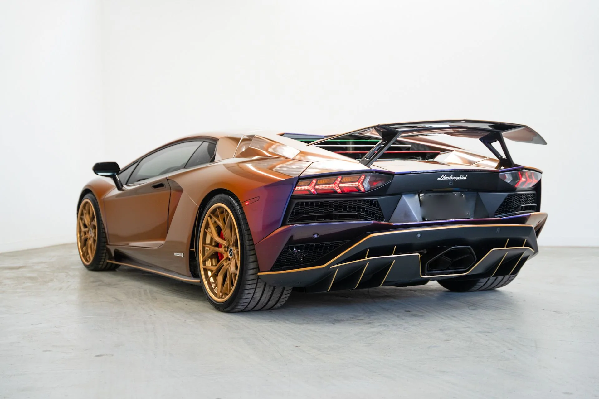 Used 2017 Lamborghini Aventador S coupe (9)