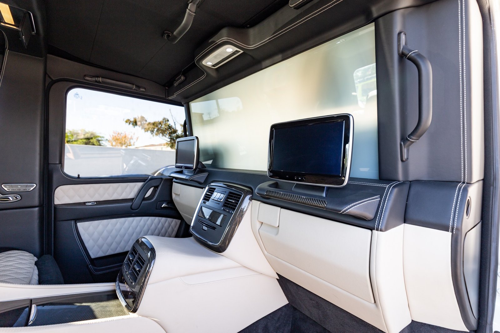 Used 2018 Mercedes-Benz G650 Maybach (92)