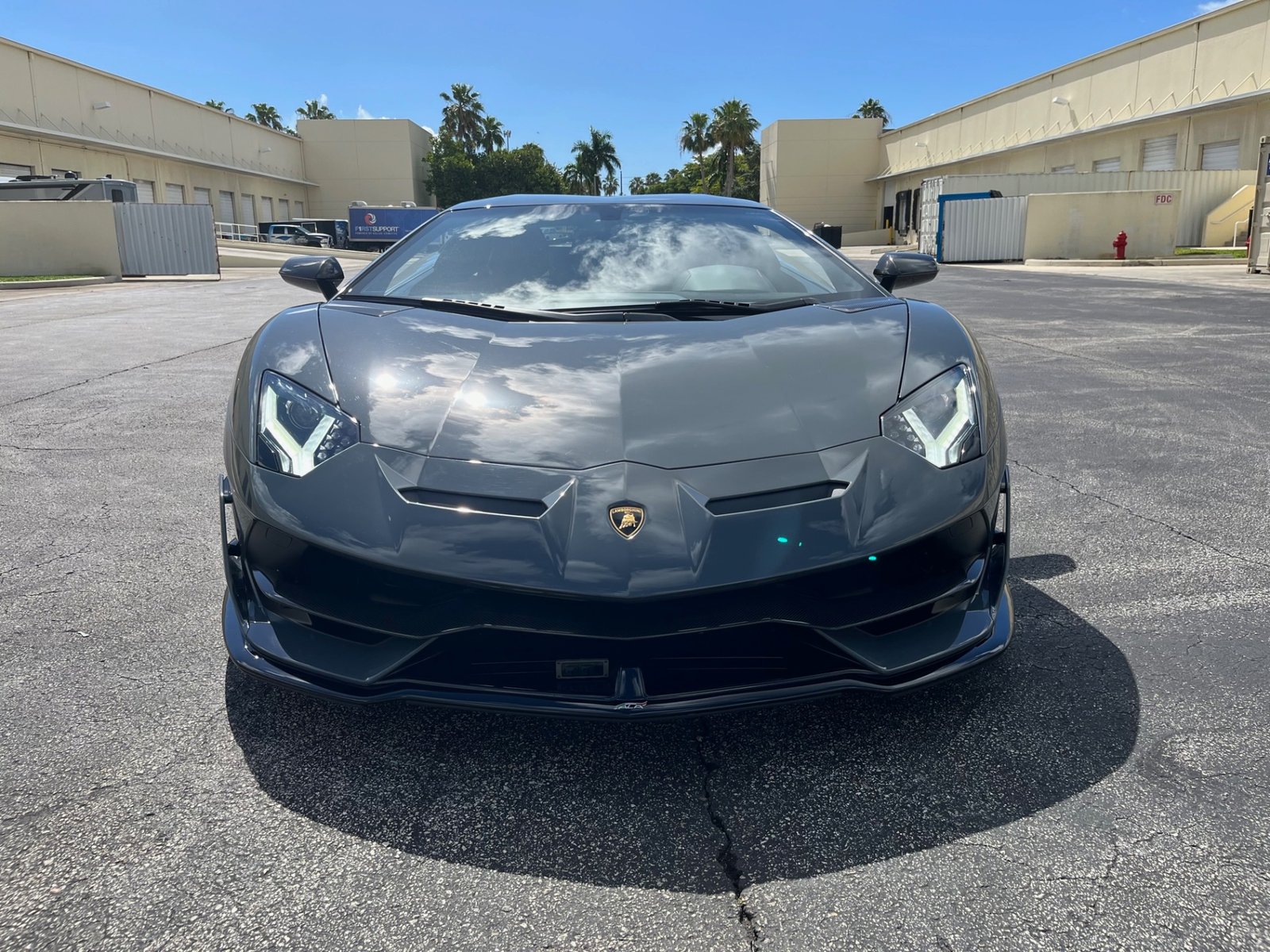 Used 2019 Lamborghini Aventador SVJ (1)