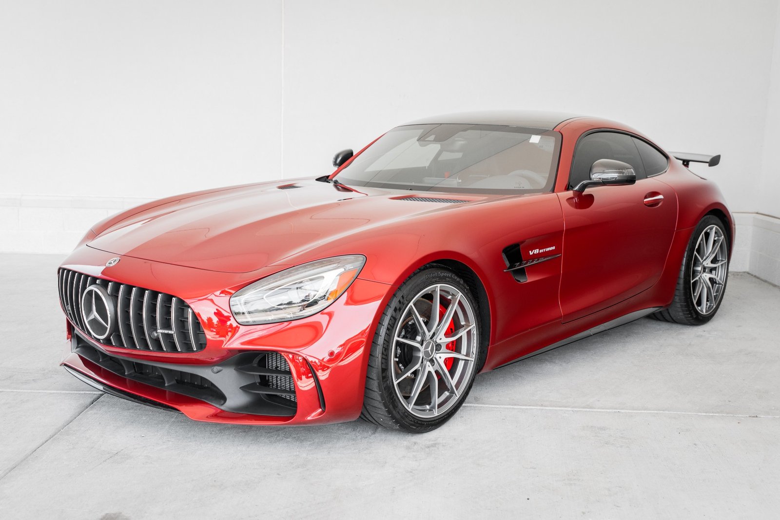 Used 2019 MERCEDES-BENZ AMG GT R (13)
