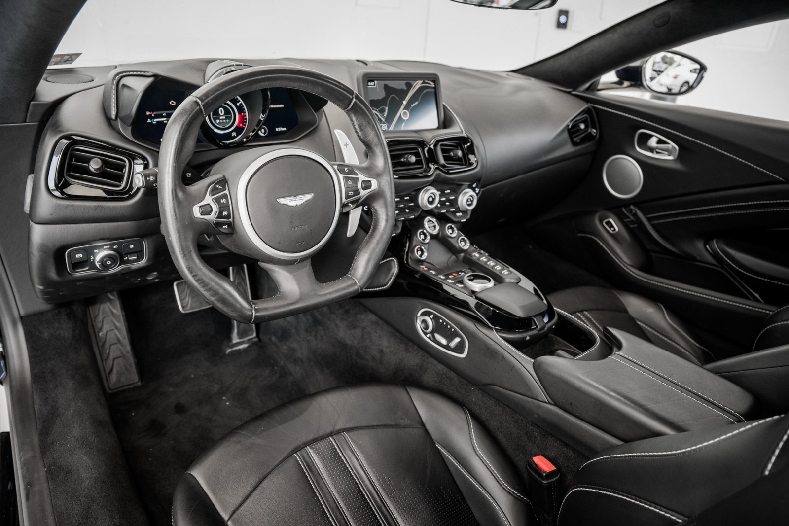 Used 2020 ASTON MARTIN VANTAGE V8 COUPE (35)