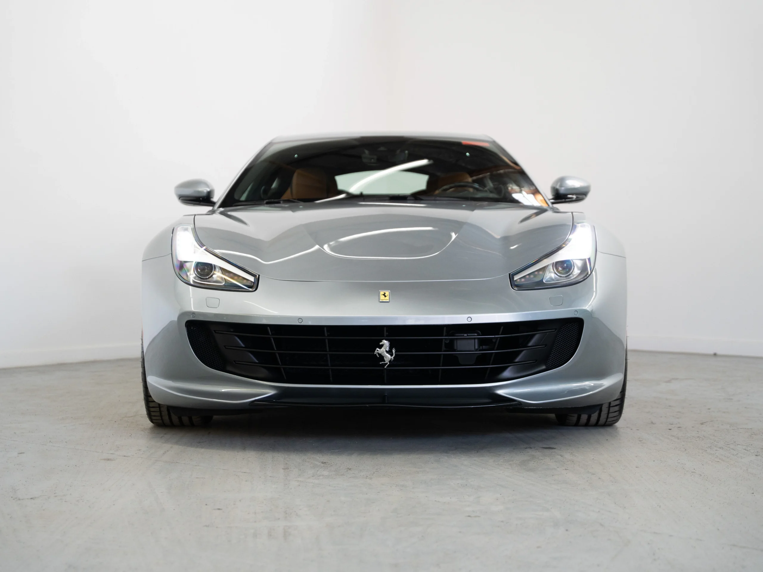 Used 2020 Ferrari GTC4 Lusso coupe (22)