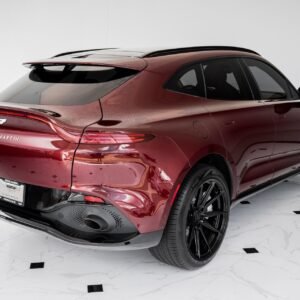 Used 2021 ASTON MARTIN DBX 550 For Sale