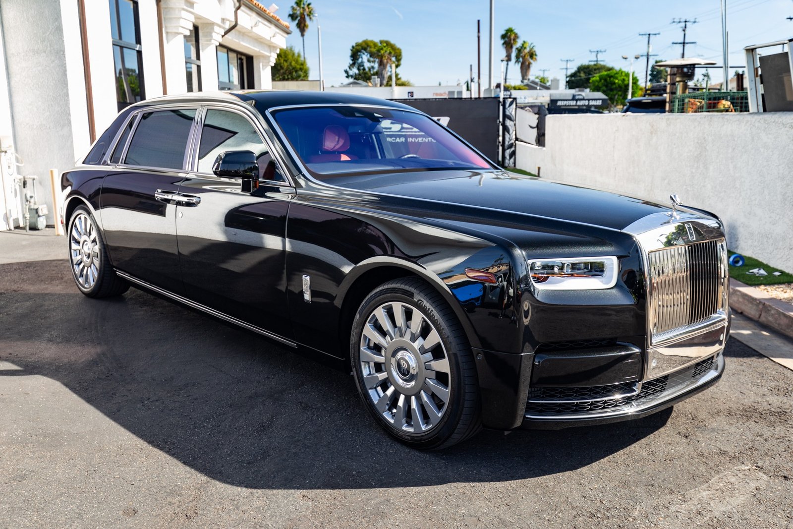 2018 Rolls-Royce Phantom (11)