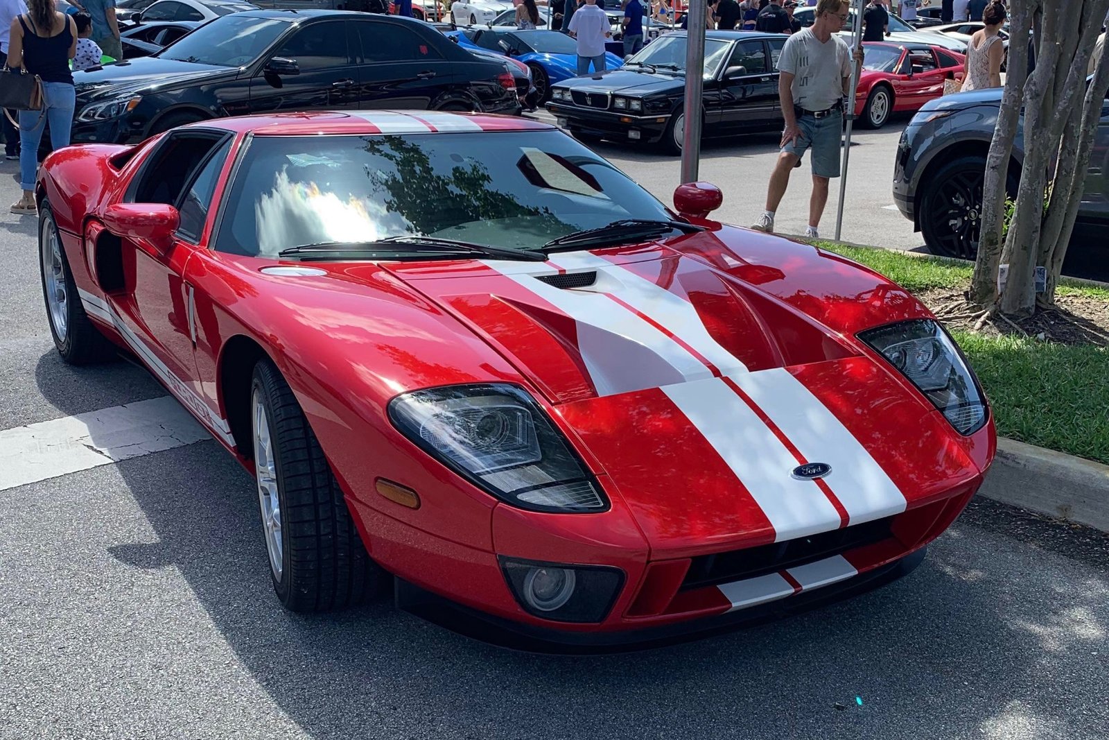 Used 2005 Ford GT For Sale (1)