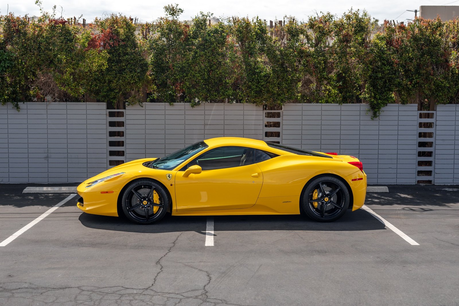 Used 2011 Ferrari 458 Italia For Sale (19)