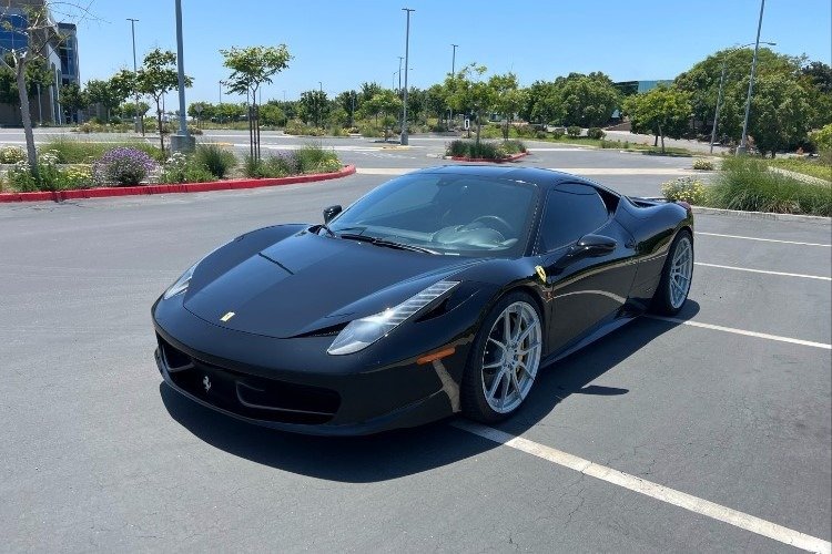 Used 2011 Ferrari 458 Italia For Sale (30)