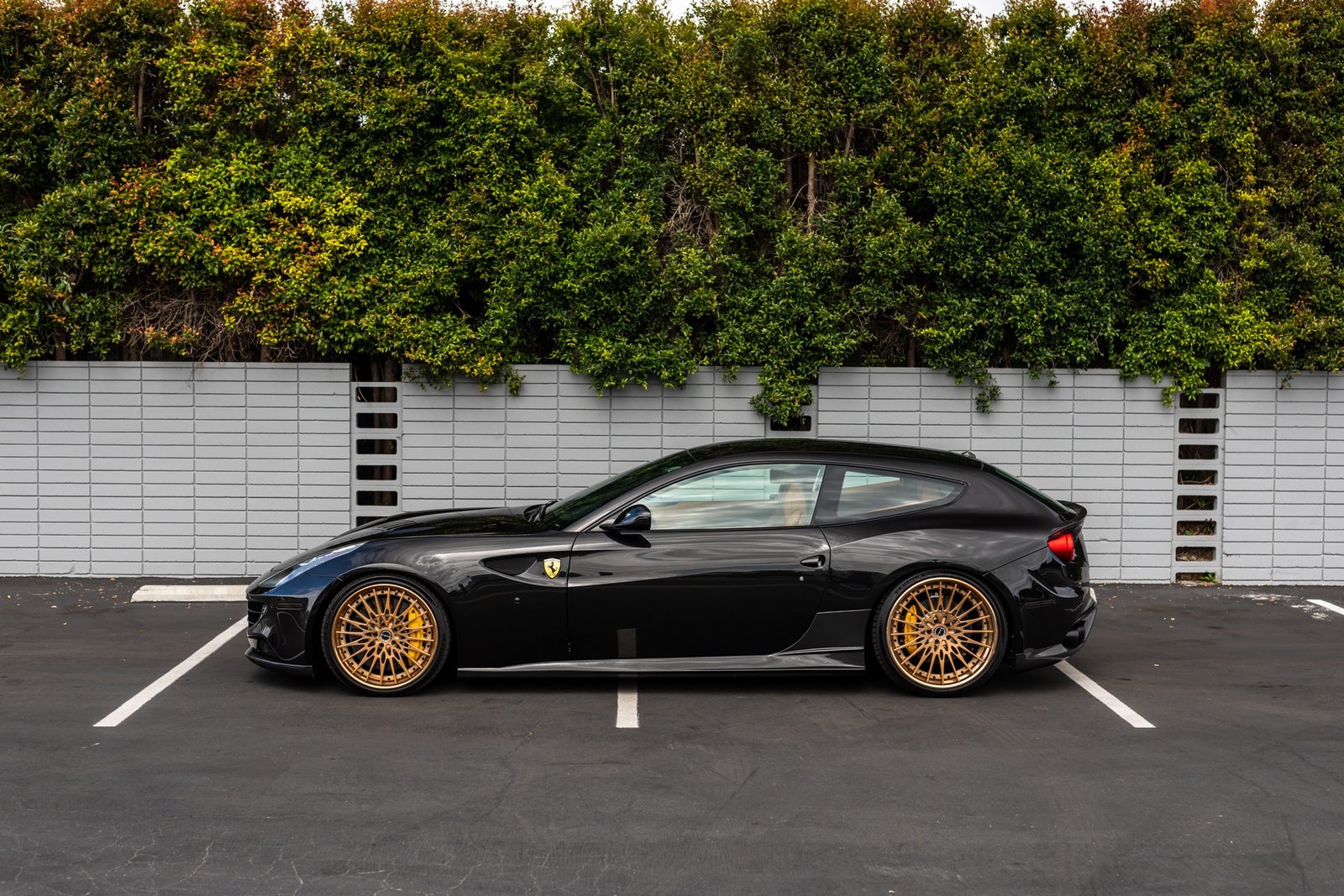 Used 2012 Ferrari FF For Sale (16)