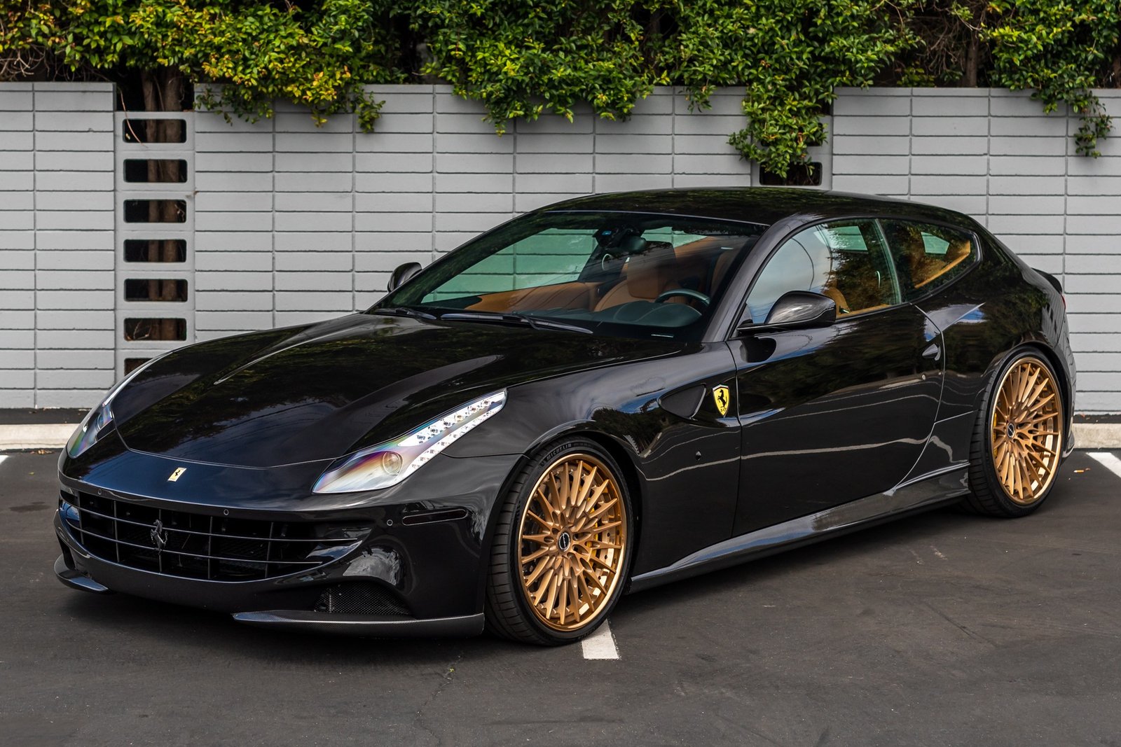 Used 2012 Ferrari FF For Sale (46)