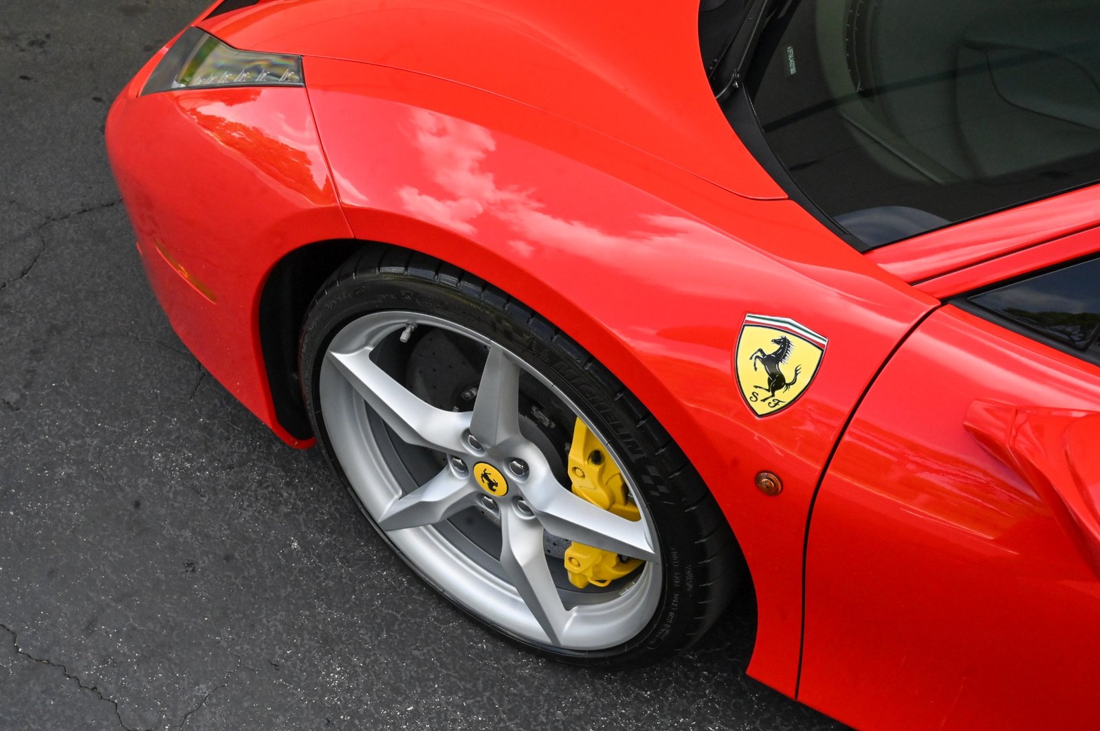 Used-2016-Ferrari-488-GTB-1689094112