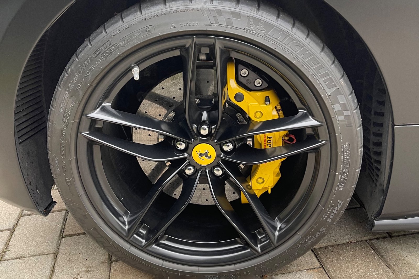 Used-2018-Ferrari-488-GTB-1676317855