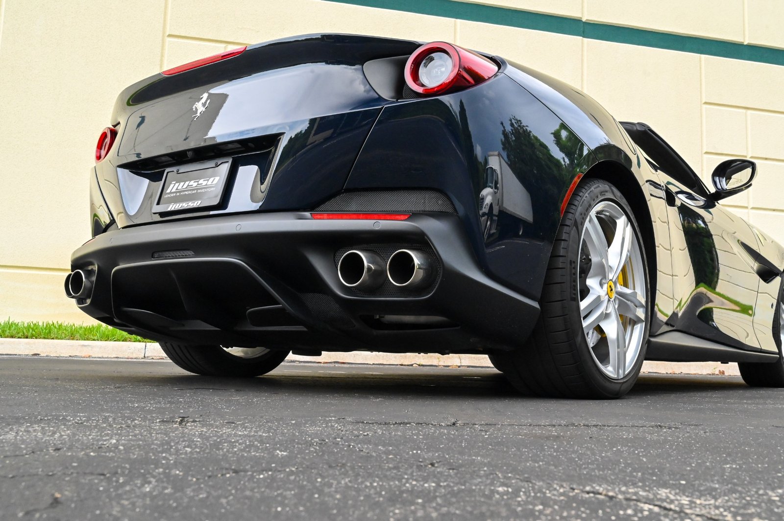 Used-2019-Ferrari-Portofino-1690924278 (3)