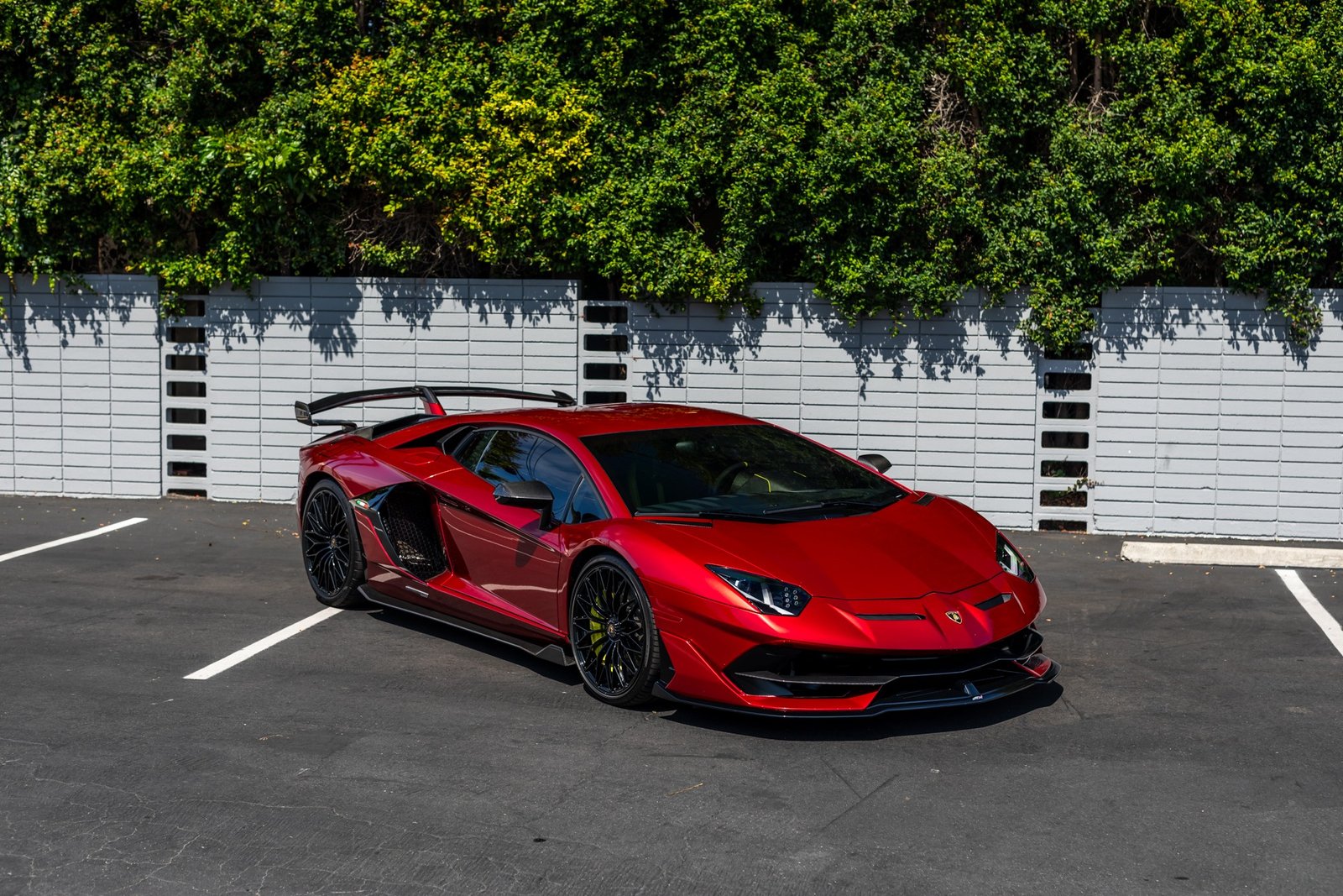 Used 2019 Lamborghini Aventador SVJ For Sale (54)