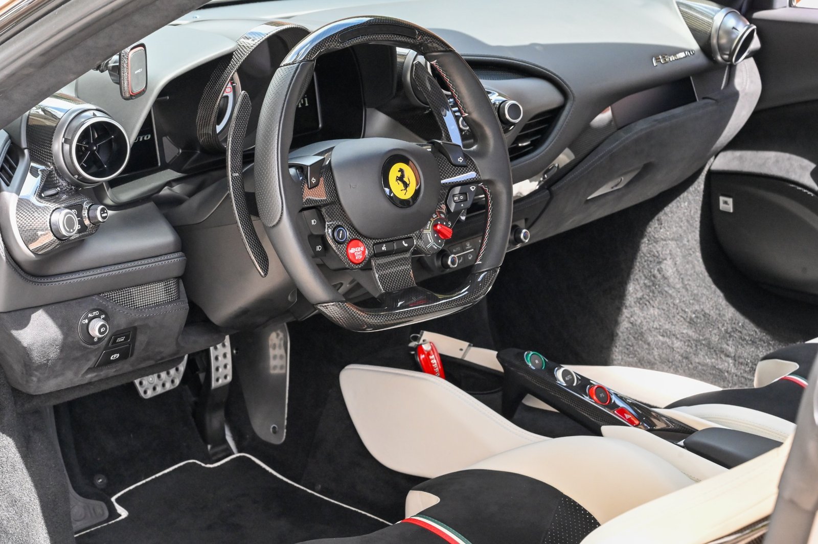 Used 2020 Ferrari F8 Tributo For Sale (23)