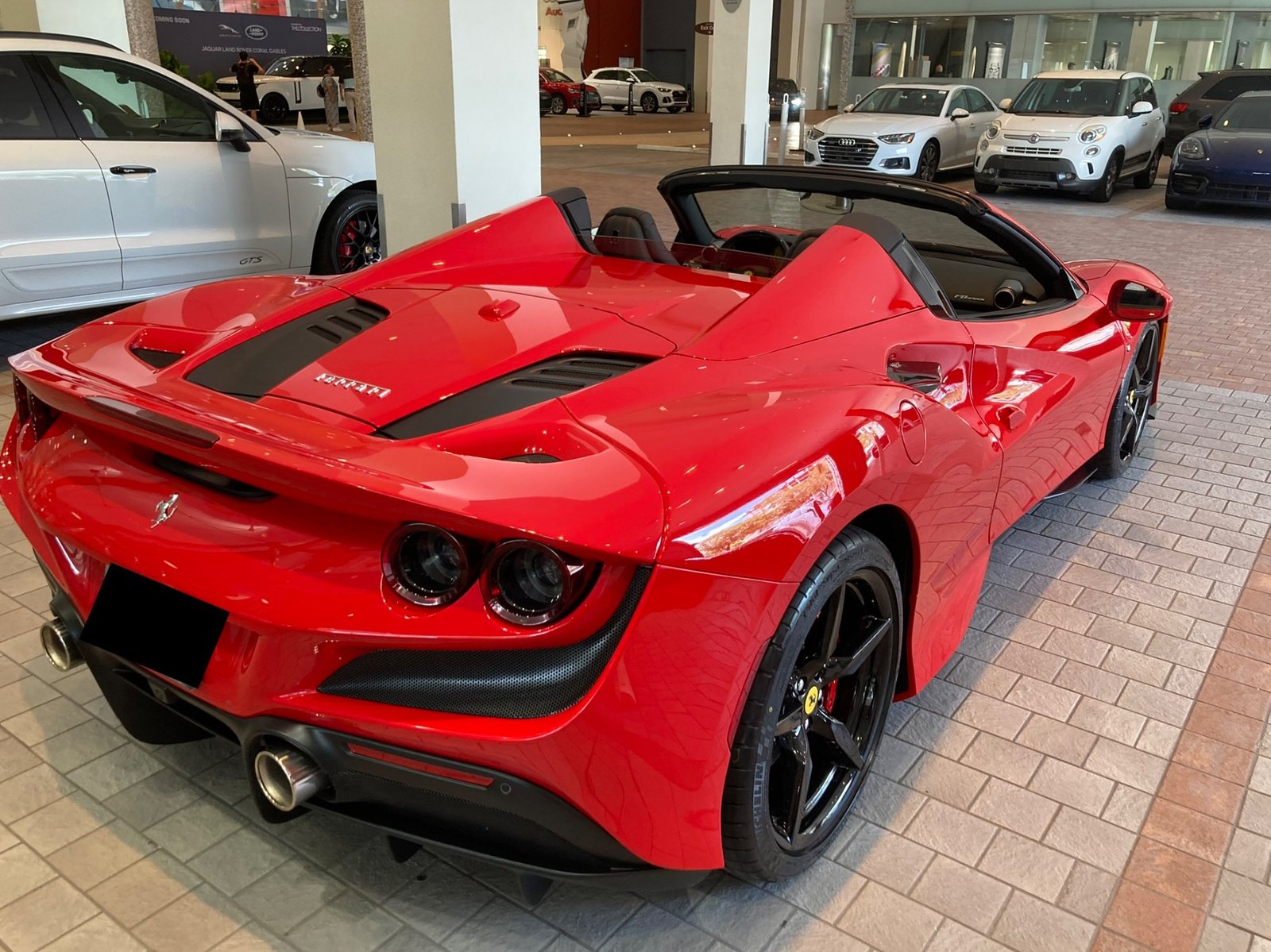 Used 2022 Ferrari F8 Spider For Sale (10)