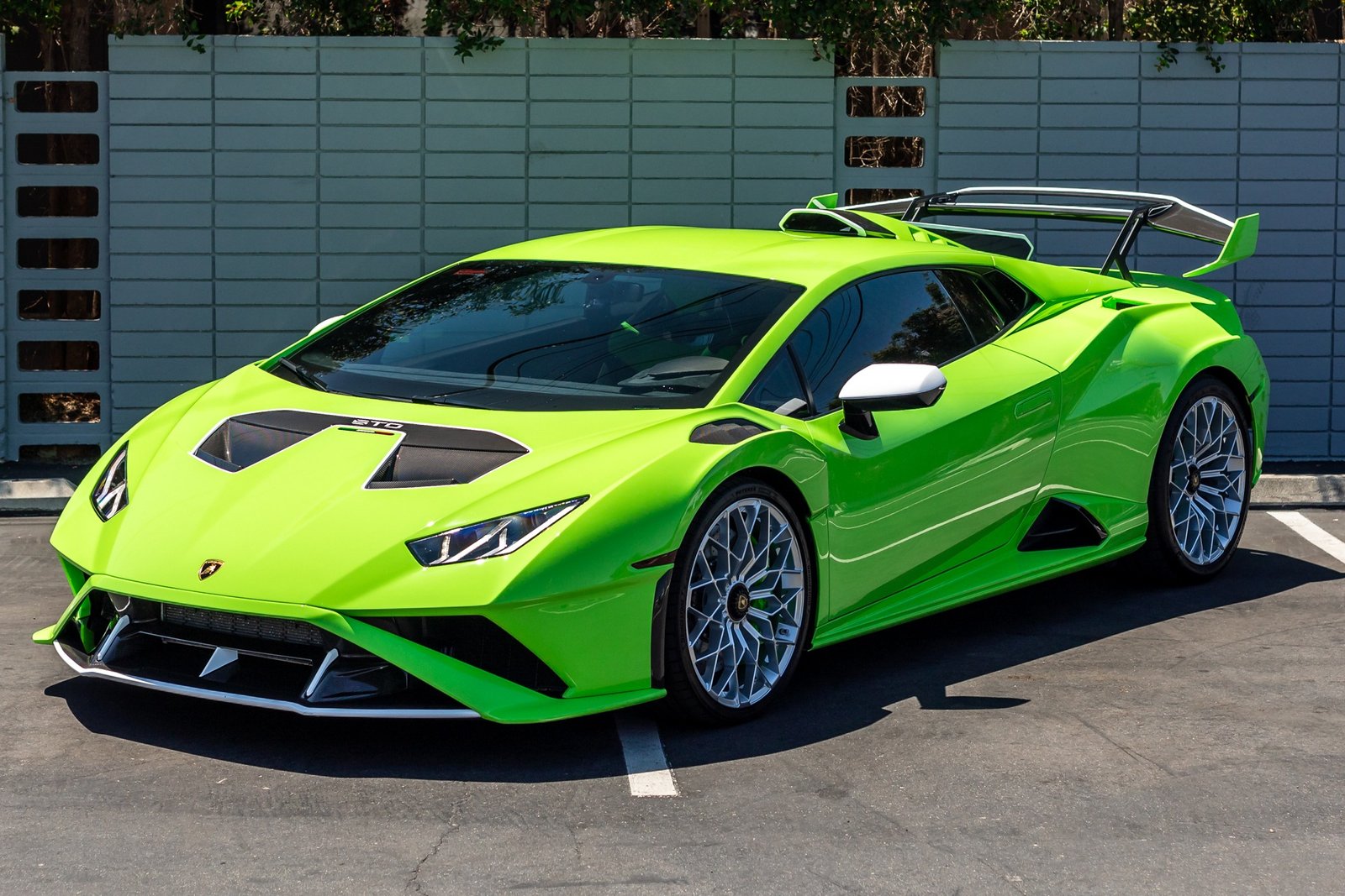 Used 2022 Lamborghini Huracan For Sale (60)