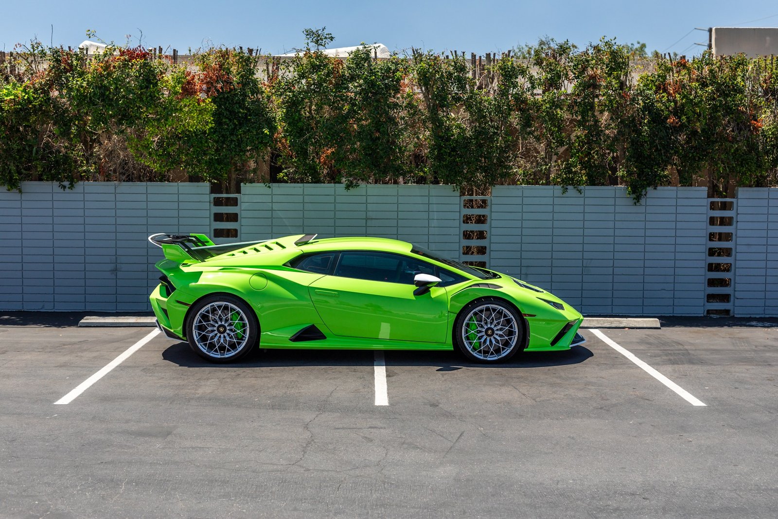 Used 2022 Lamborghini Huracan For Sale (61)