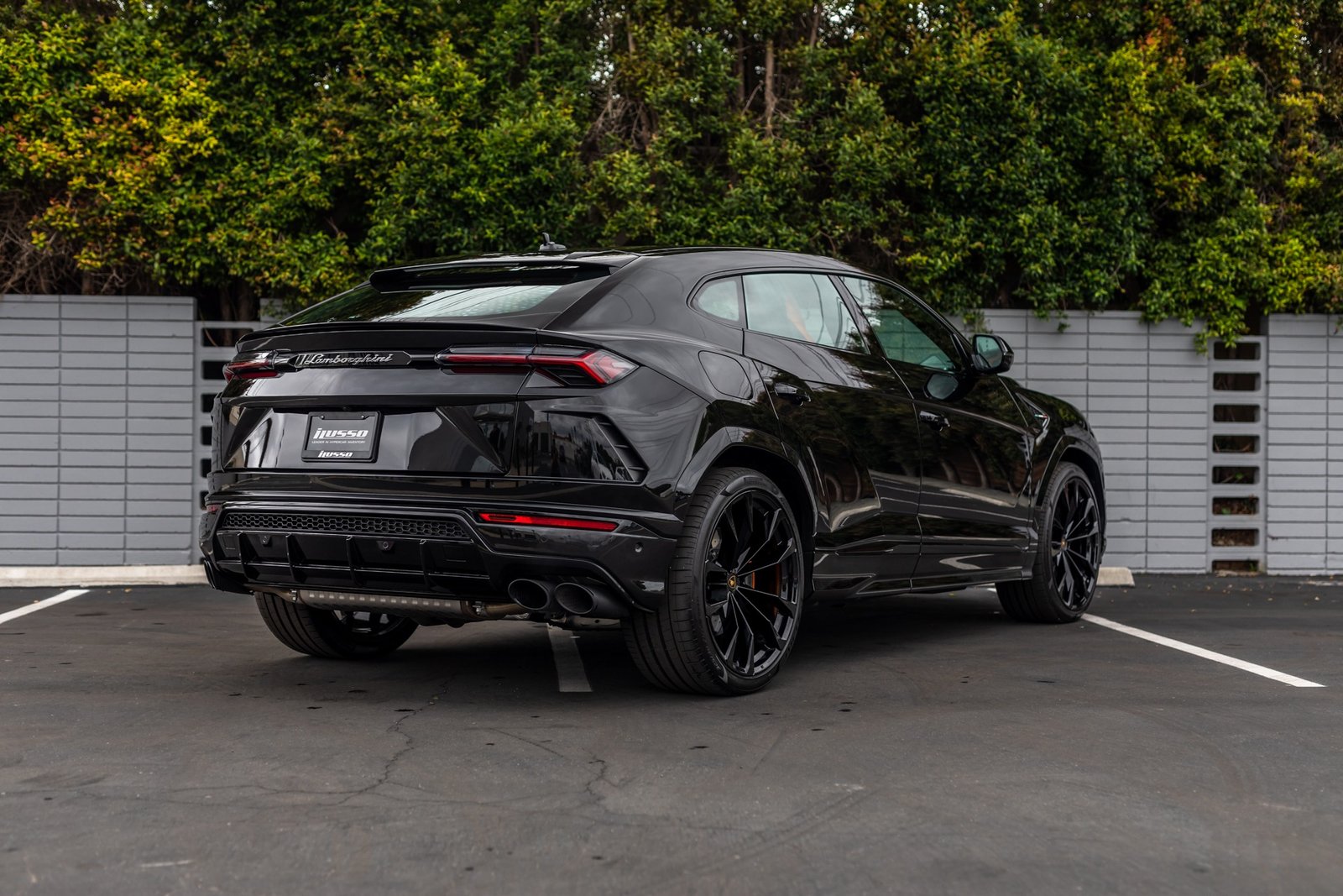 Used 2022 Lamborghini Urus For Sale (7)