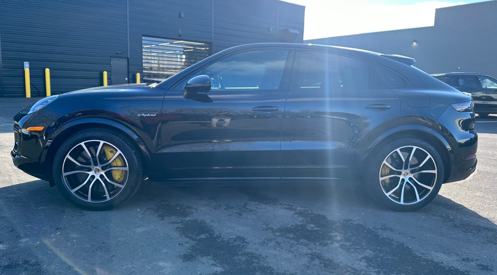 Used 2022 Porsche Cayenne Turbo S E-Hybrid Coupe For Sale (4)