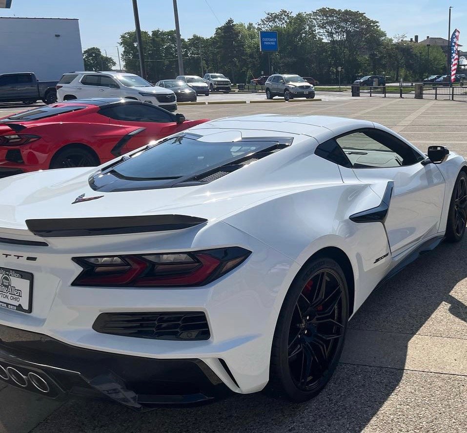 Used 2023 Chevrolet Corvette Z06 Z06 (3)