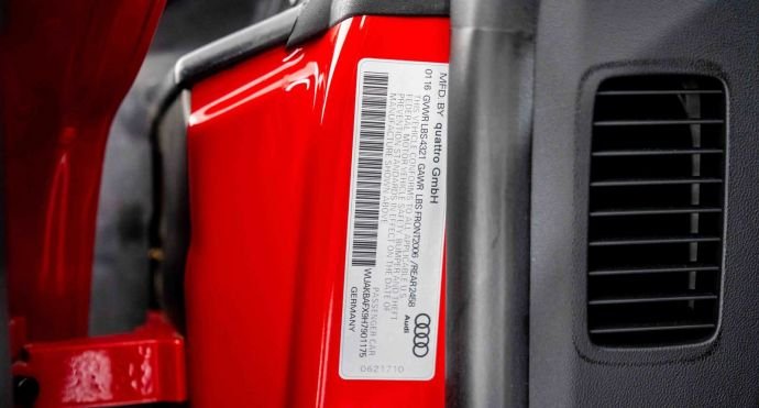 2017 Audi R8 Coupe – V10 plus quattro For Sale (35)
