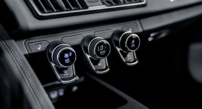 2022 Audi R8 Spyder – V10 performance For Sale (18)