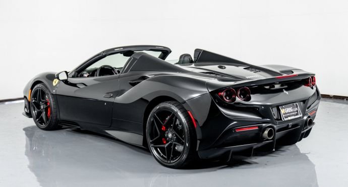 2022 Ferrari F8 Spider For Sale (29)