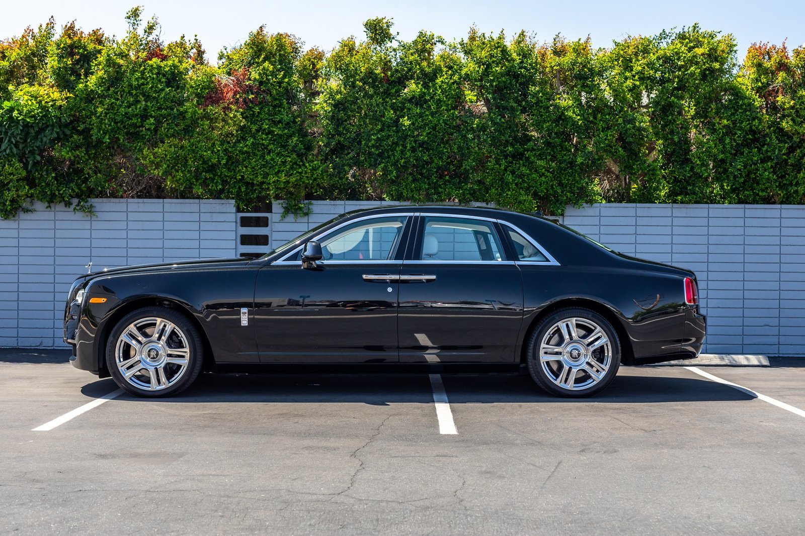 Used 2015 Rolls-Royce Ghost For Sale (18)