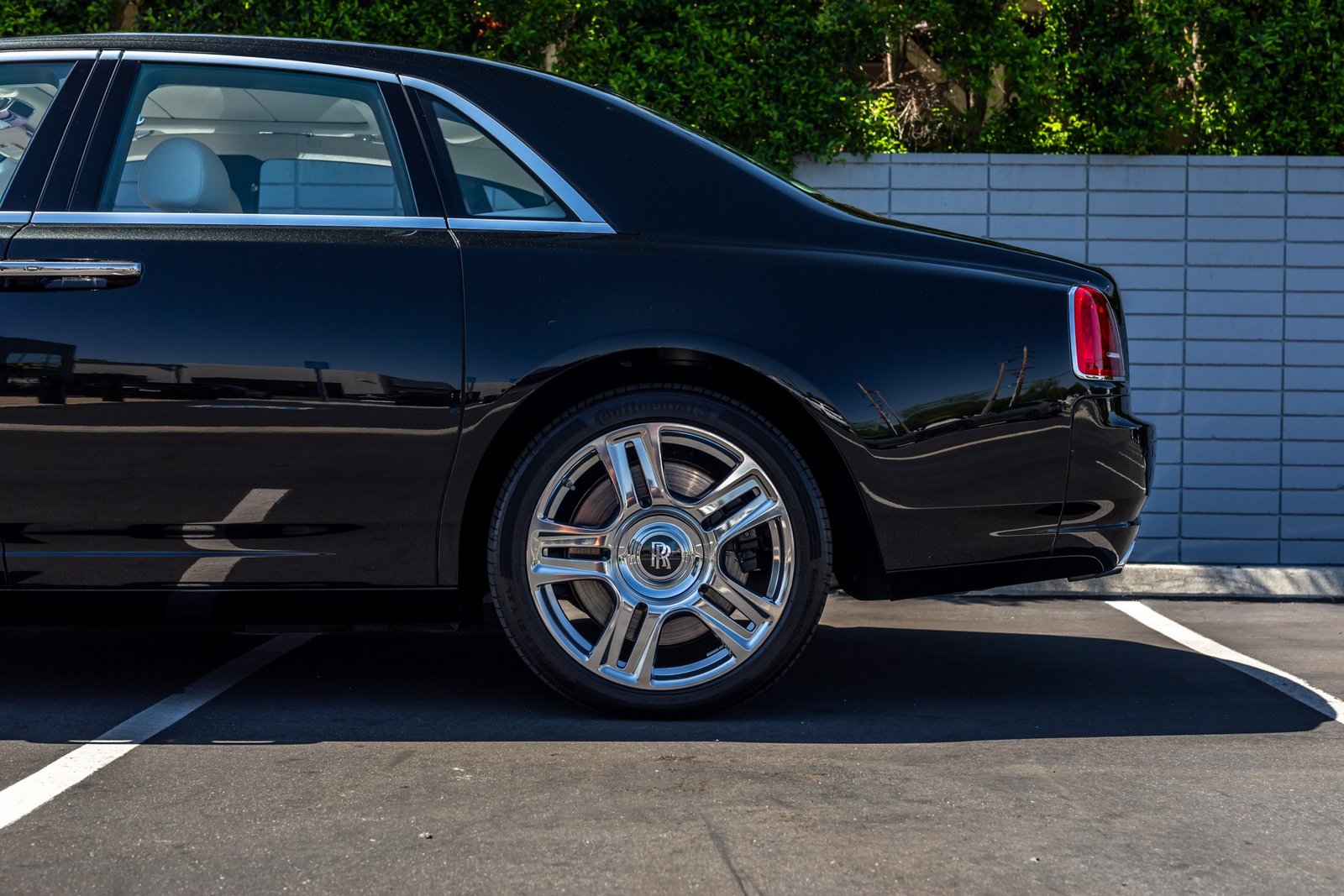 Used 2015 Rolls-Royce Ghost For Sale (19)