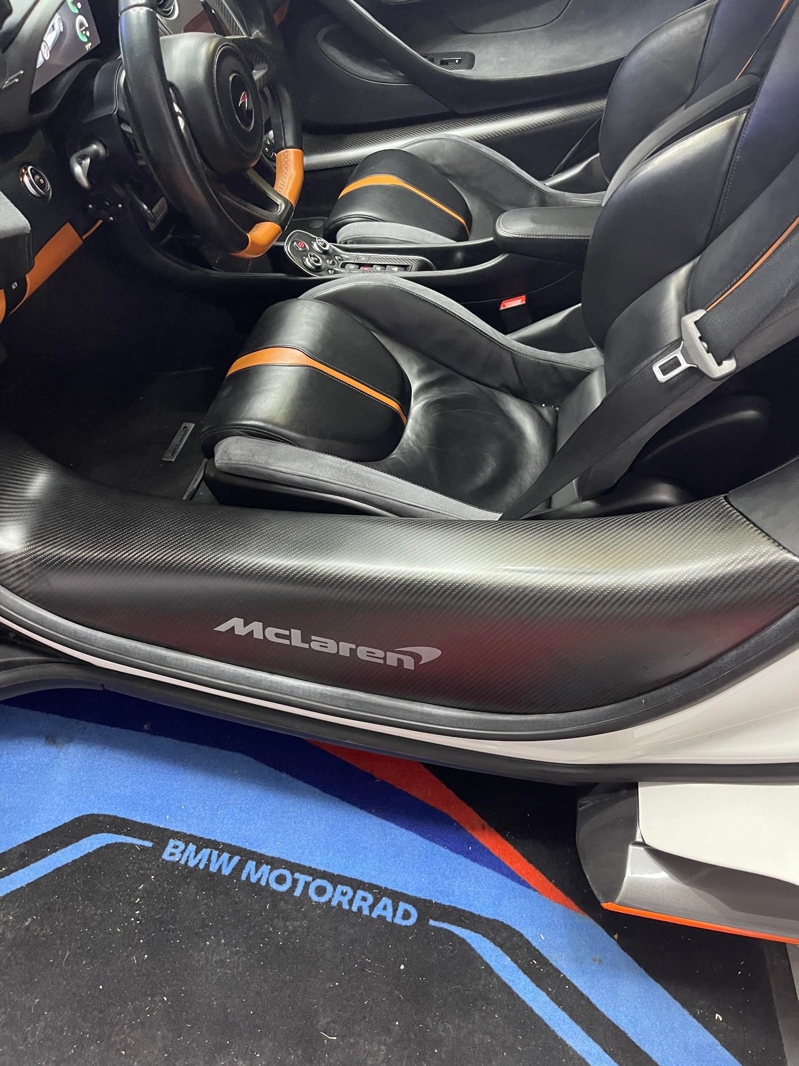 Used 2017 McLaren 570S For Sale (17)