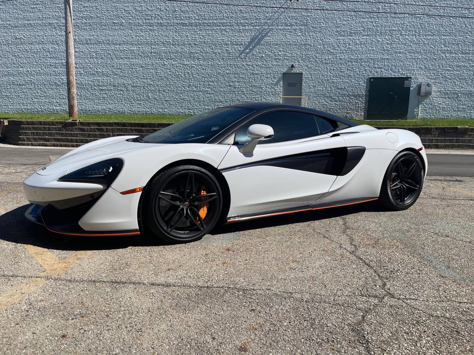 Used 2017 McLaren 570S For Sale (20)