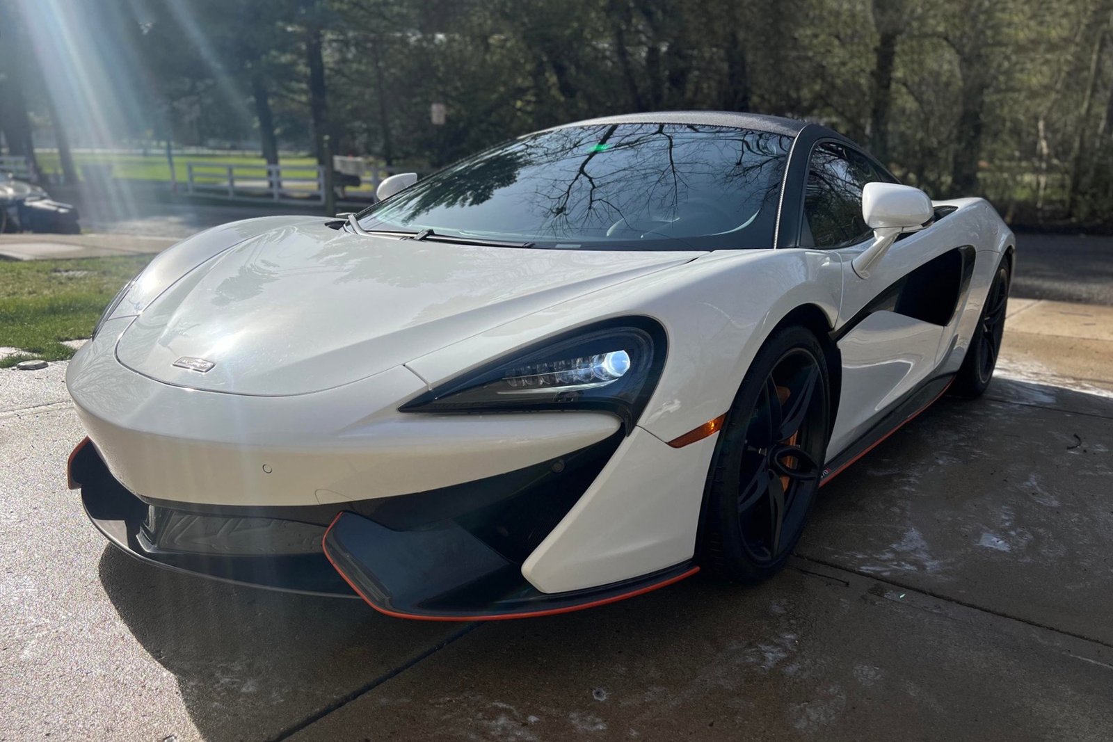 Used 2017 McLaren 570S For Sale (21)