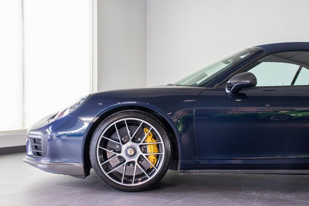 Used 2018 Porsche 911 For Sale (4)