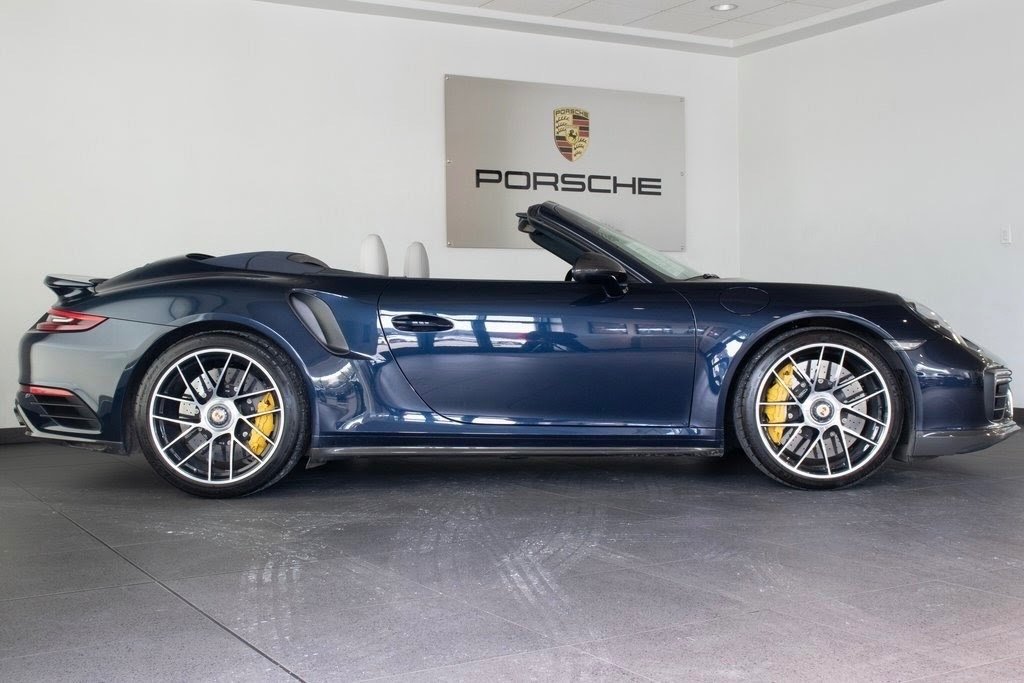 Used 2018 Porsche 911 For Sale