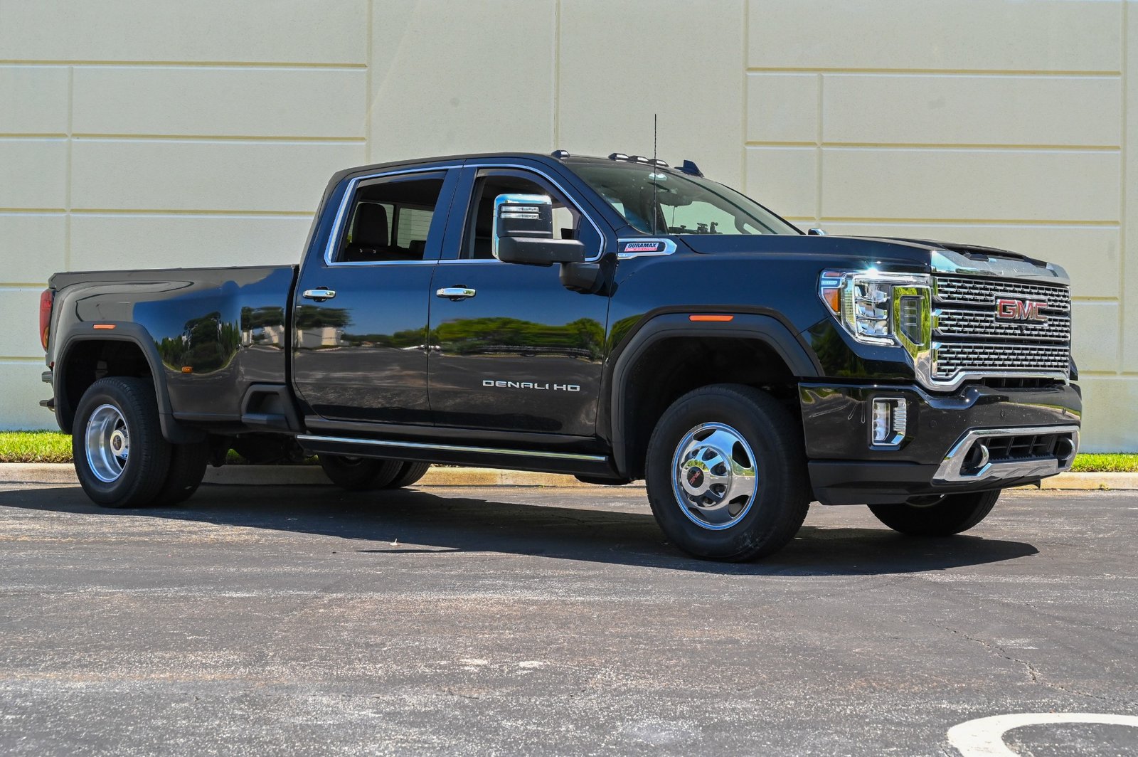 Used 2023 GMC Sierra 3500HD For Sale (5)