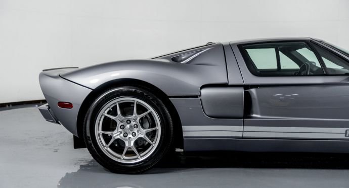 2006 Ford GT For Sale (31)