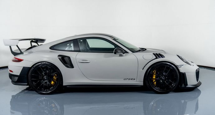 2018 Porsche 911 – GT2 RS WEISSACH For Sale (29)