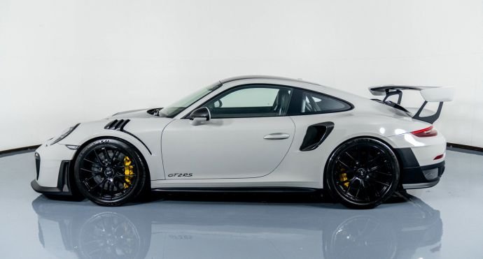 2018 Porsche 911 – GT2 RS WEISSACH For Sale (37)