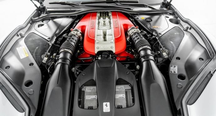 2019 Ferrari 812 Superfast For Sale (30)
