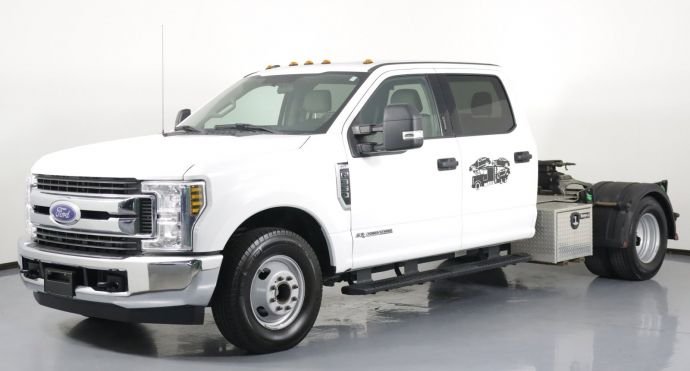 2019 Ford Super Duty F 350 DRW – XLT (14)